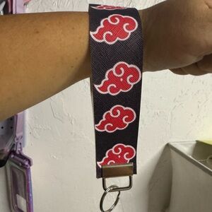 Red and Black Cloud Pattern Keychain Wristlet